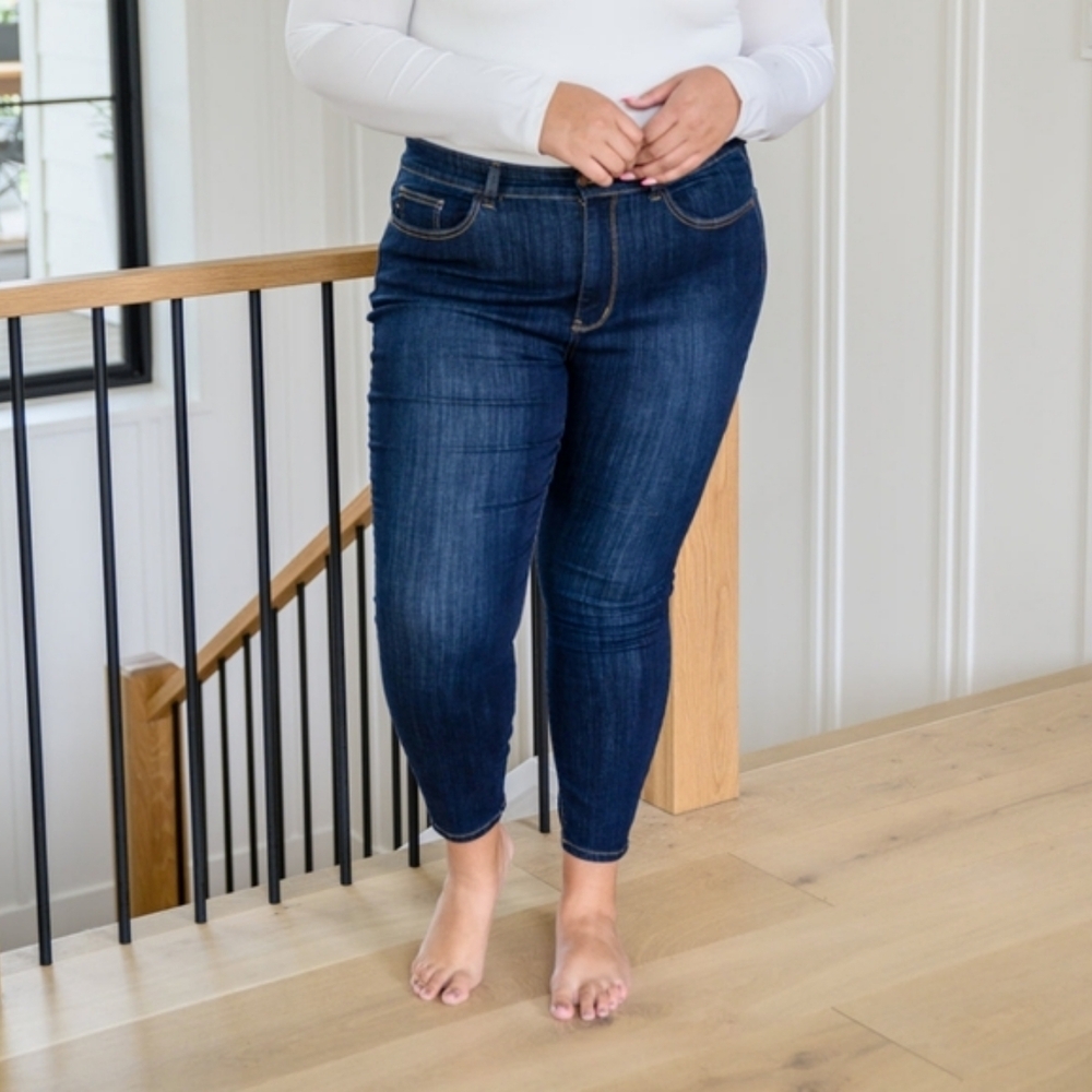 Judy Blue Skinny Jeans 15/32